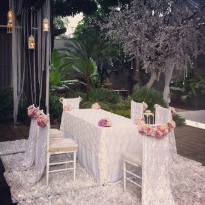 Meja-akad-nikah-x-kursi-tiffany Meja-akad-nikah-x-kursi-tiffany